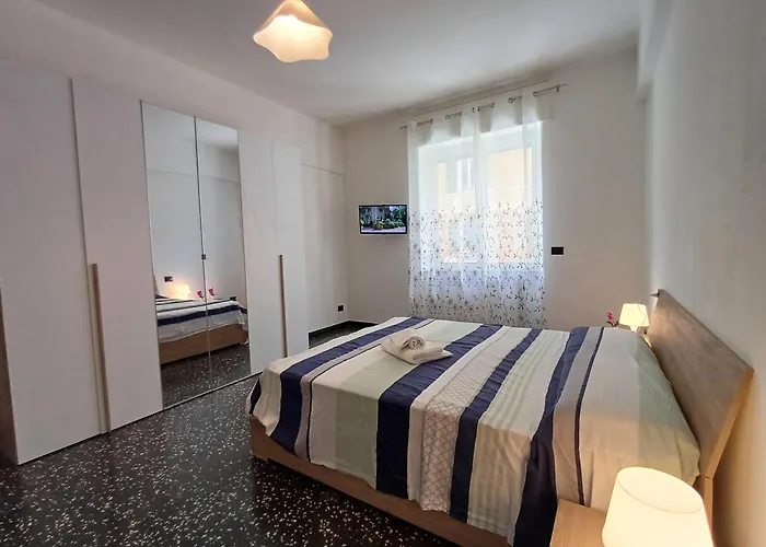 Utri House By Holiday World